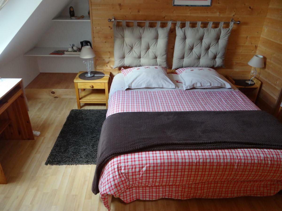 Ma Cabane Du Canada Combray Bagian luar foto